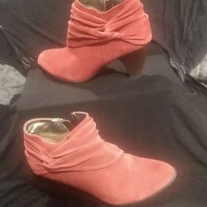 Trendsetter heeled booties